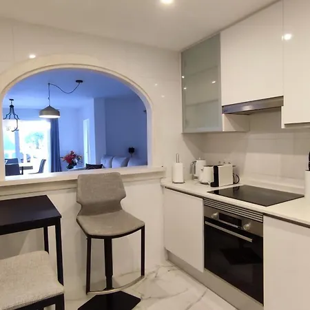 Apartment En En Primera Linea De Playa Marbella